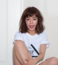 ラフに崩したウエービーボブ